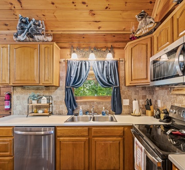 Majestic Elk Hideaway