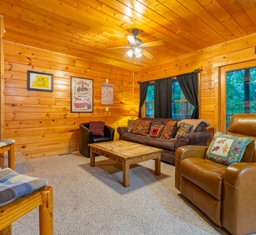Sweet Bear Hideaway