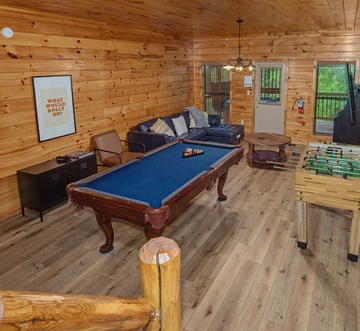 Grizzly Grotto