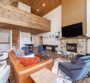 Top of the Summit Lodge
