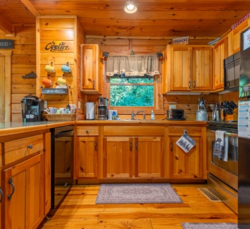 Sweet Bear Hideaway