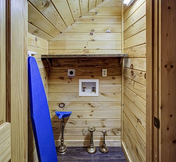 Bear Mountain Hideaway