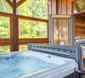 The Lodge At Coopers Hawk