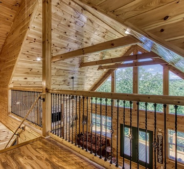 Smokey Peak Inn