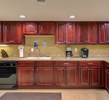 Cs Creekside Condo