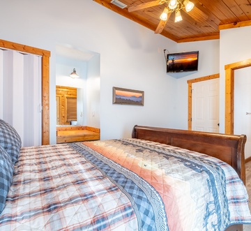 Moonshine Lodge