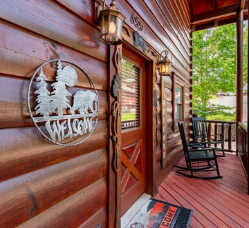 Bear Essentials Lodge