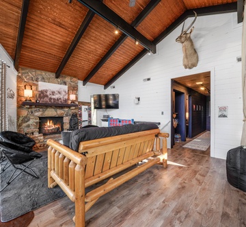 Smoky Fox Lodge