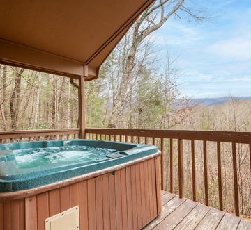 Cozy Bear Hideaway