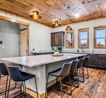 Lookout Lodge