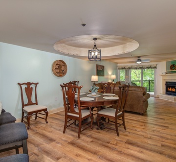 Cs Creekside Condo