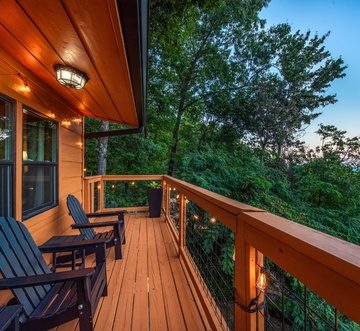 Honey Bear Lodge