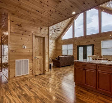 Smokey Peak Inn