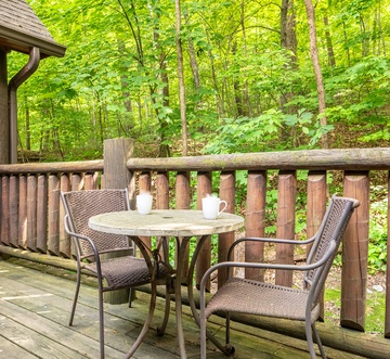 Lazy Bear Lodge