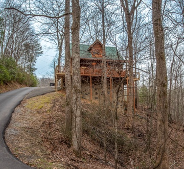 Sleeping Bear Hideaway