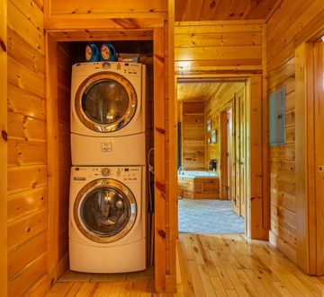 Bear Essentials Lodge