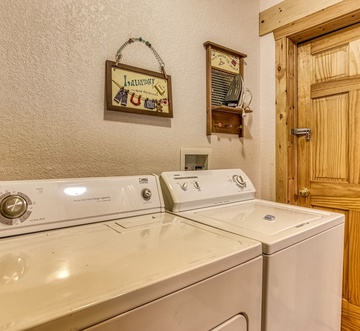 Cozy Bear Lodge