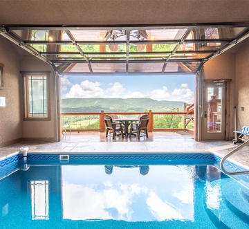 The Lodge At Coopers Hawk