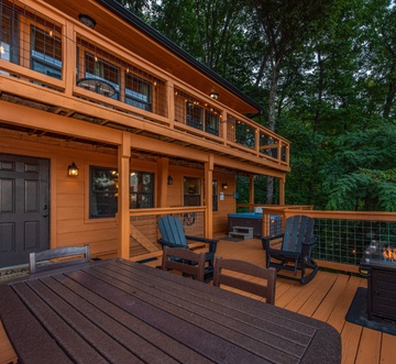 Honey Bear Lodge