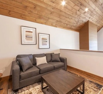 Top of the Summit Lodge