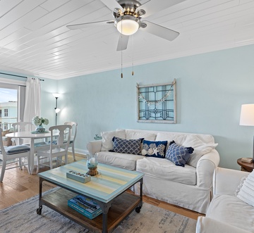 Sea Coast Gardens II 513