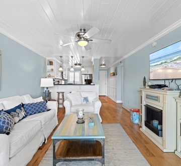 Sea Coast Gardens II 513