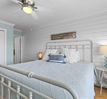 Sea Coast Gardens II 513