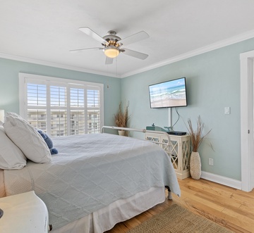 Sea Coast Gardens II 513