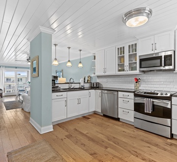 Sea Coast Gardens II 513