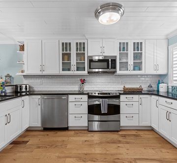 Sea Coast Gardens II 513