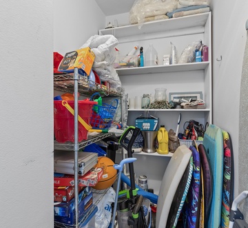 Sea Coast Gardens II 513