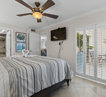 Carlos Pointe #213 Paradise Pointe