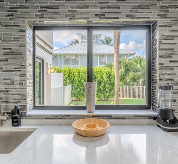 Club 205 At Bayview