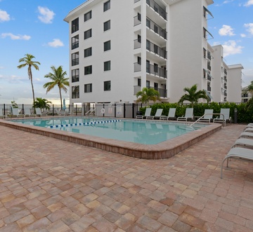 Seaside Condo 109