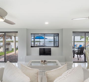 Club 205 At Bayview