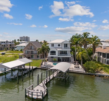 Dock Holiday