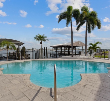 Dock Holiday