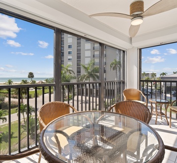 Caper Beach Club 314
