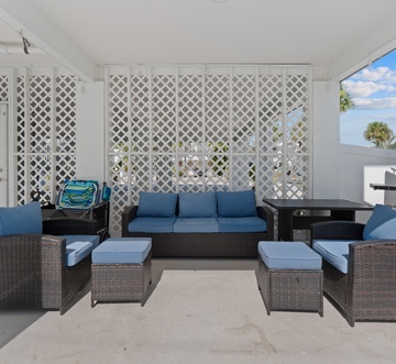 Pearl Street Retreat