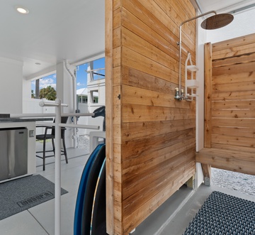 Mod Cottage