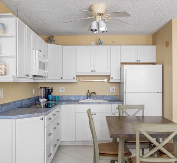 Estero Beach & Tennis 1004-A