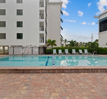 Seaside Condo 109