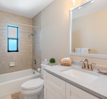 Island Winds Penthouse 1
