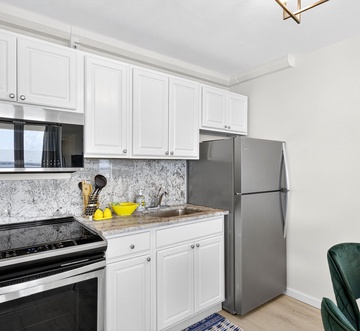 Estero Beach & Tennis Club-Penthouse 1A