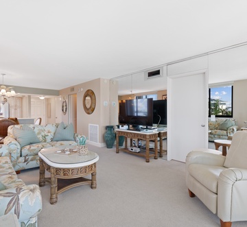 Caper Beach Club 314