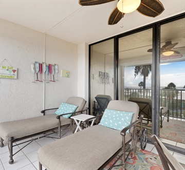 Caper Beach Club 313