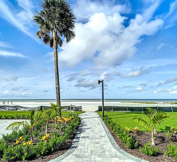 Caper Beach Club 314