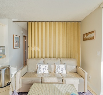 Estero Beach & Tennis 605-C
