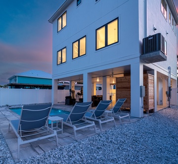 Mod Cottage