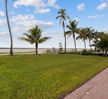 Seaside Condo 109